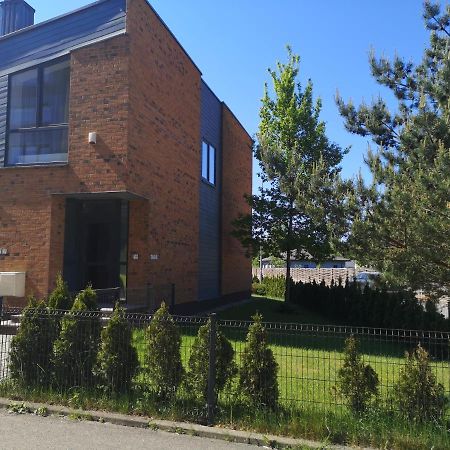 Veziu Apartamentai 2-Ame Kotedzo Aukste Appartement Palanga Buitenkant foto